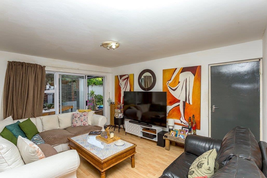 2 Bedroom Property for Sale in Table View Western Cape